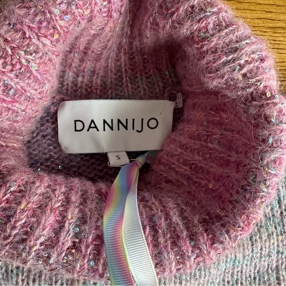 DANNIJO MYSTICAL SEQUIN TURTLENECK New With Tags Size Small - Picture 8 of 11